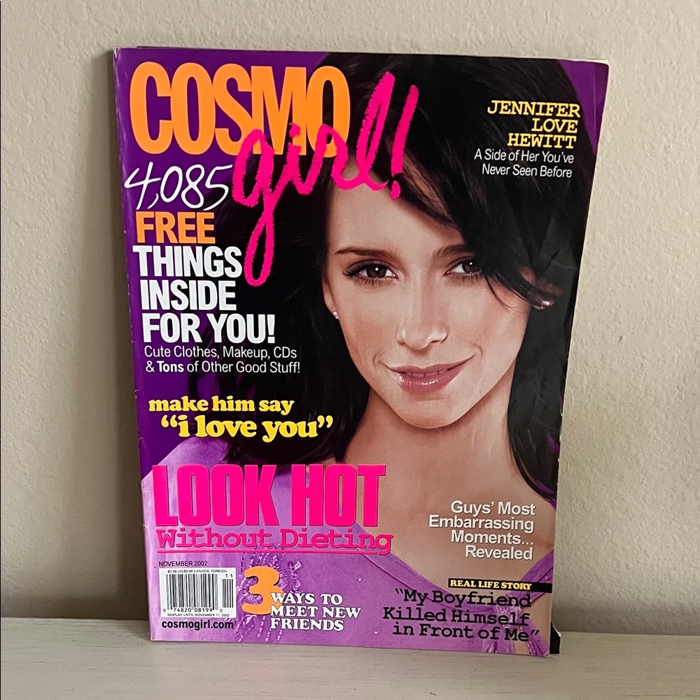 November 2002 CosmoGirl Magazine with Jennifer Love Hewitt Cover